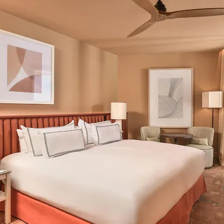 El Fuerte Hotel